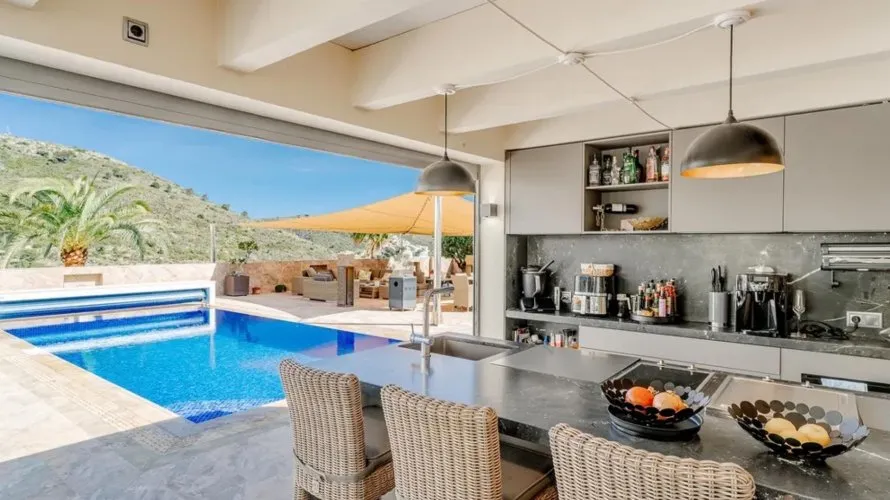 Villa de 247m² à Moraira, Espagne No. 32401 № 21