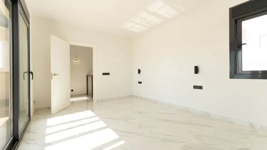 Villa de 210m² à San Miguel de Salinas, Espagne No. 32425 № 15