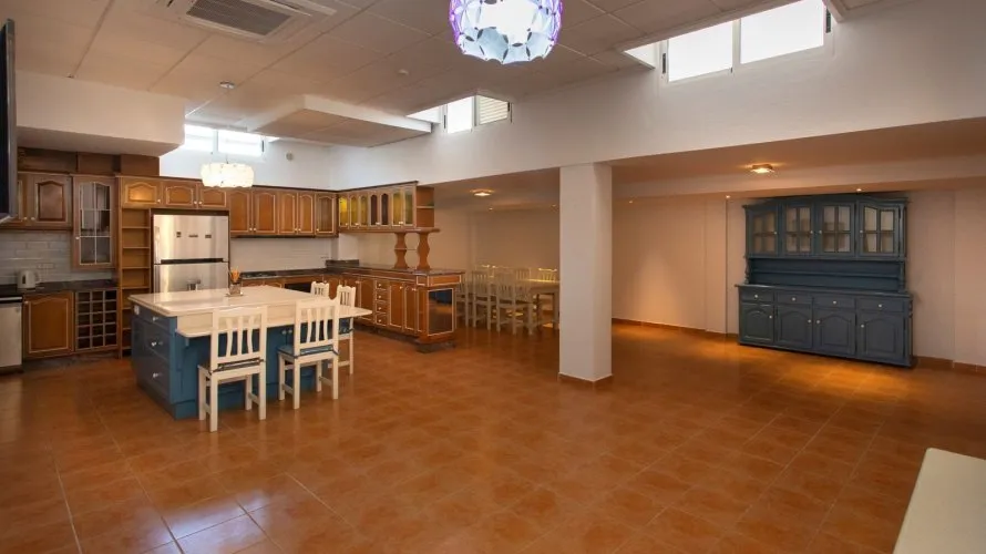 Villa de 180m² à Torrevieja, Espagne No. 32417 № 3