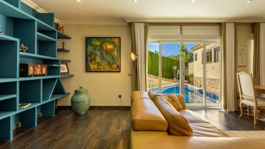 Villa de 464m² à Almoradi, Espagne No. 32423 № 19