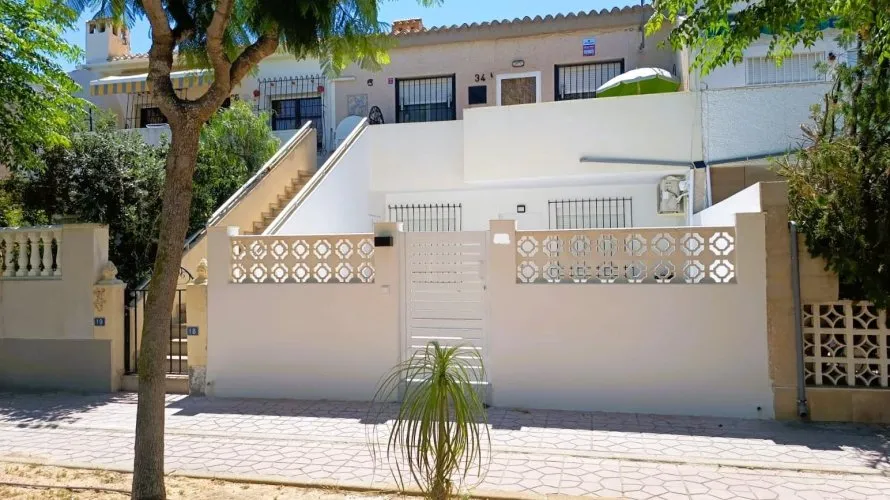 Bungalow de 2 chambres à La Regia, Espagne No. 32429 № 1