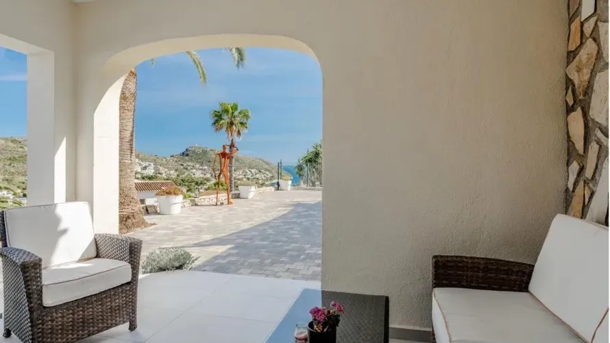Villa de 247m² à Moraira, Espagne No. 32401 № 18
