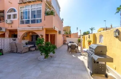 Bungalow de 1 chambre à Torrevieja, Espagne No. 32463
