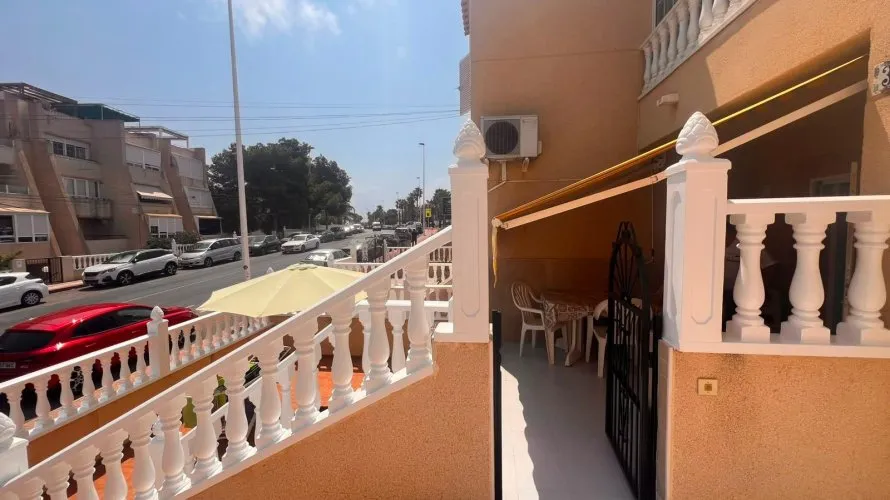 Bungalow de 2 chambres à Torrevieja, Espagne No. 32509 № 6