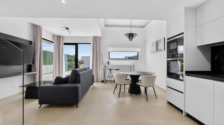 Villa de 178m² à Guardamar del Segura, Espagne No. 32525 № 4
