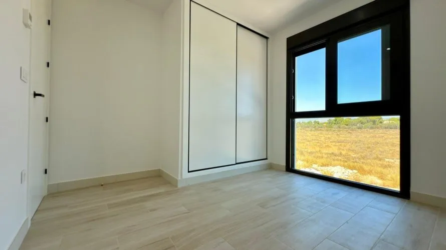 Villa de 4 chambres à Mutxamel, Espagne No. 32519 № 14