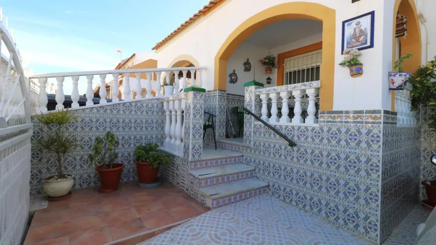 Bungalow de 2 chambres à El Limonar, Espagne No. 32537 № 1