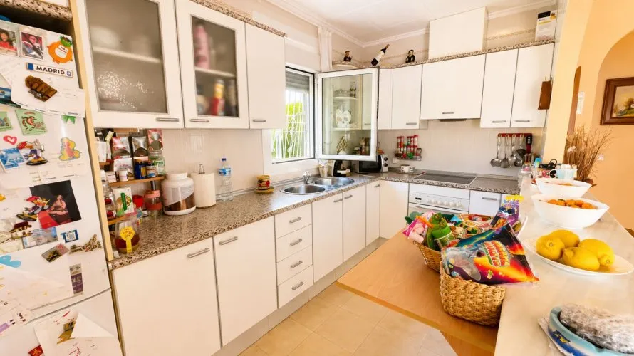 Villa de 200m² à Torrevieja, Espagne No. 32504 № 24