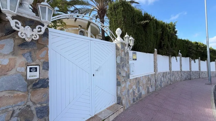 Villa de 6 chambres à Rojales, Espagne No. 32506 № 26