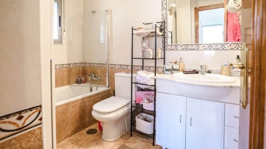 Villa de 3 chambres à Guardamar del Segura, Espagne No. 32606 № 8