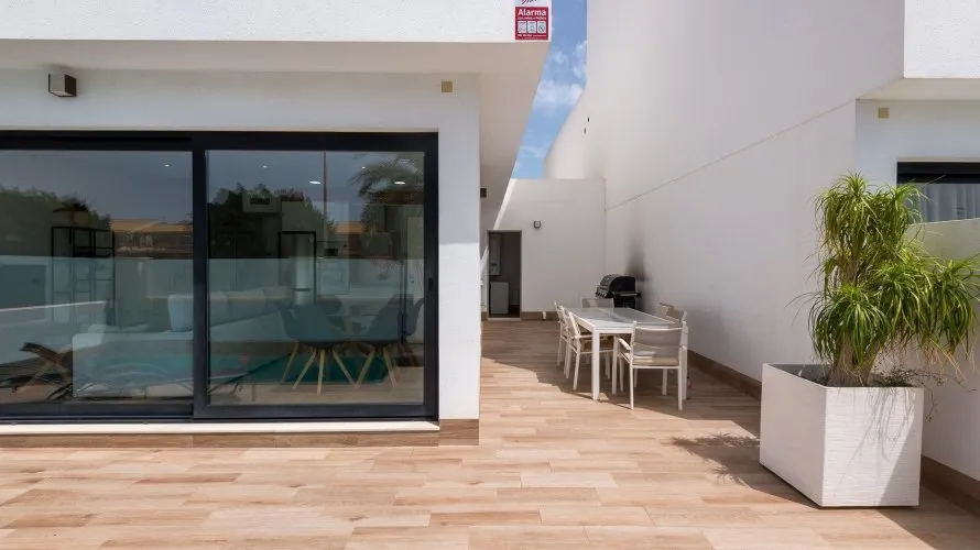 Villa de 121m² à Las Esperanzas, Espagne No. 32583 № 3