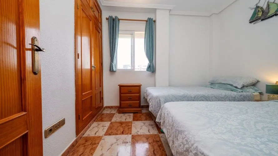 Villa de 96m² à La Zenia, Espagne No. 32613 № 4