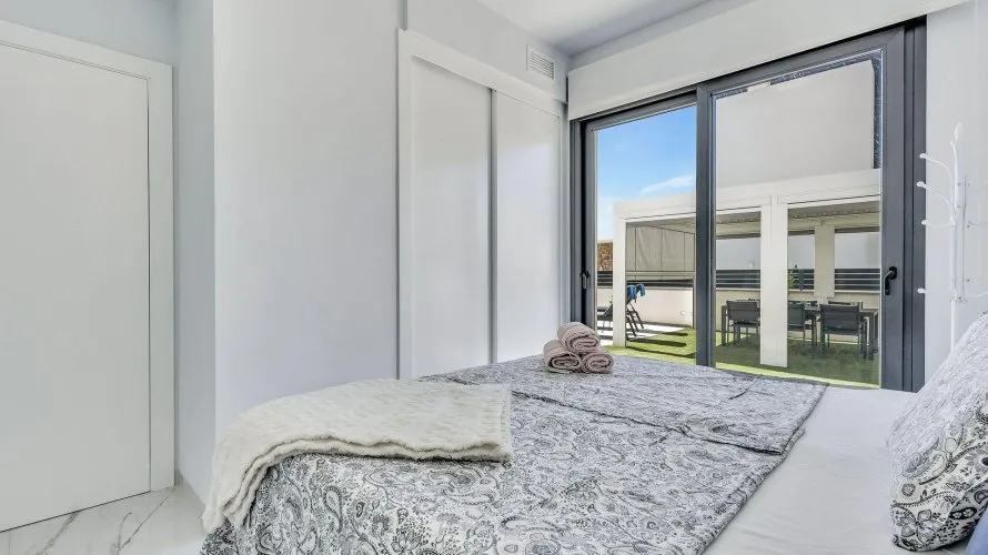 Villa de 120m² à Torrevieja, Espagne No. 32580 № 15