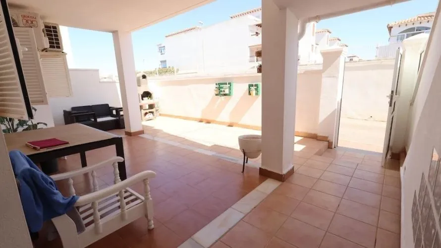 Bungalow de 2 chambres à Alicante, Espagne No. 32588 № 20