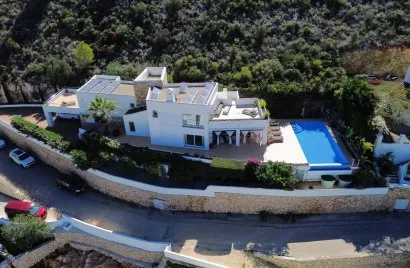 Villa de 229m² à Moraira, Espagne No. 32620