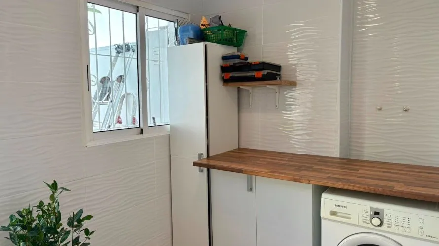 House de 95m² à Alicante, Espagne No. 32545 № 15
