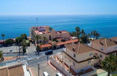 Villa de 180m² à Torrevieja, Espagne No. 32582
