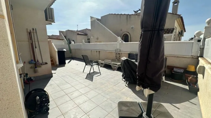 Villa de 80m² à Algorfa, Espagne No. 32549 № 21