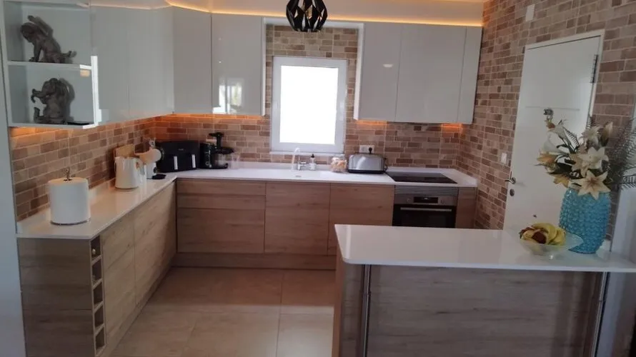 Villa de 186m² à Torrevieja, Espagne No. 32548 № 10
