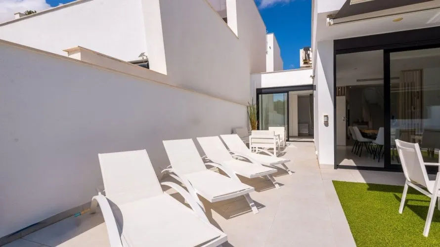 Villa de 139m² à Los Cuarteros, Espagne No. 32621 № 26