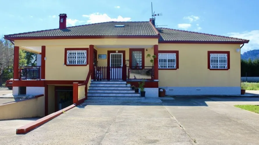 Villa de 398m² à Els Poblets, Espagne No. 32568 № 24