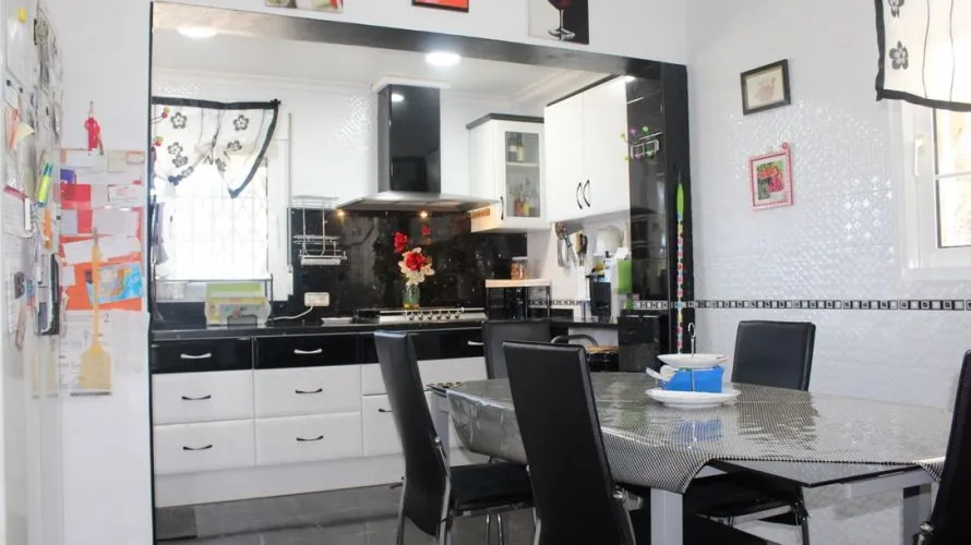 Villa de 398m² à Els Poblets, Espagne No. 32568 № 22