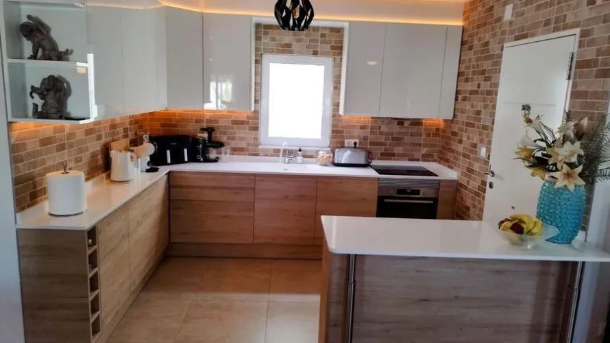 Villa de 186m² à Torrevieja, Espagne No. 32548 № 18