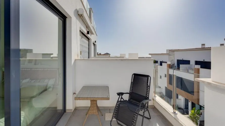 House de 2 chambres à Guardamar del Segura, Espagne No. 32586 № 1