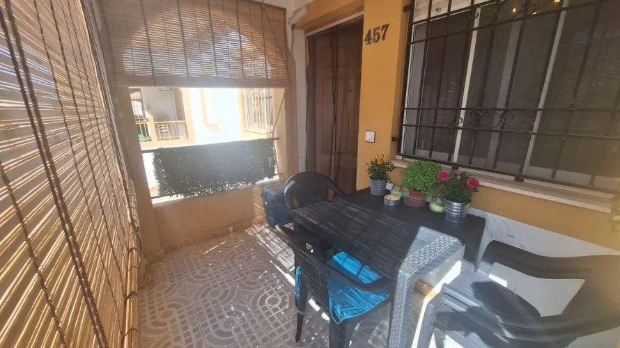 Bungalow de 2 chambres à El Limonar, Espagne No. 32591