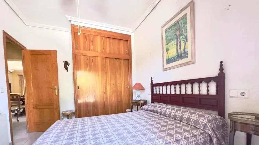 Villa de 144m² à Cabo Roig, Espagne No. 32662 № 14