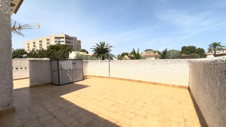 Villa de 144m² à Cabo Roig, Espagne No. 32662 № 6