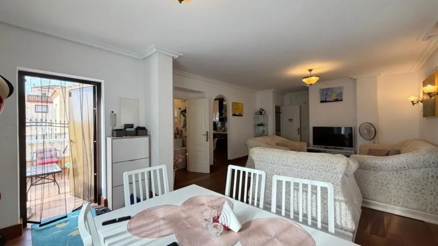 Villa de 4 chambres à Alicante, Espagne No. 32643 № 8