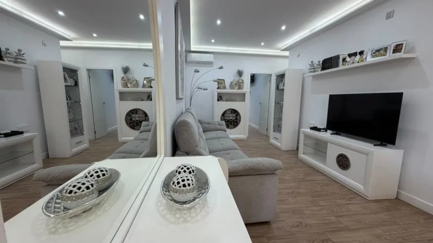 House de 2 chambres à Nueva Torrevieja, Espagne No. 32639 № 8