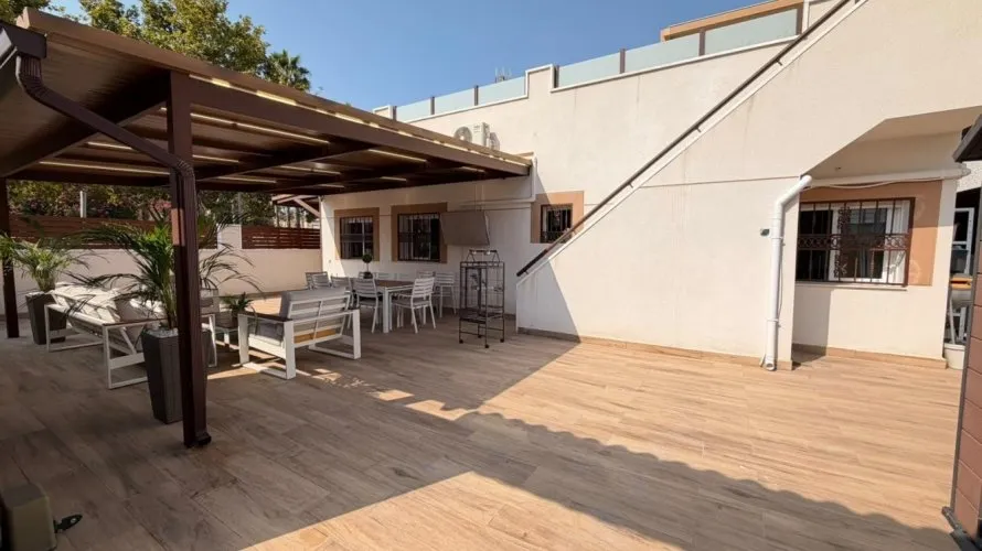House de 2 chambres à Nueva Torrevieja, Espagne No. 32639 № 27