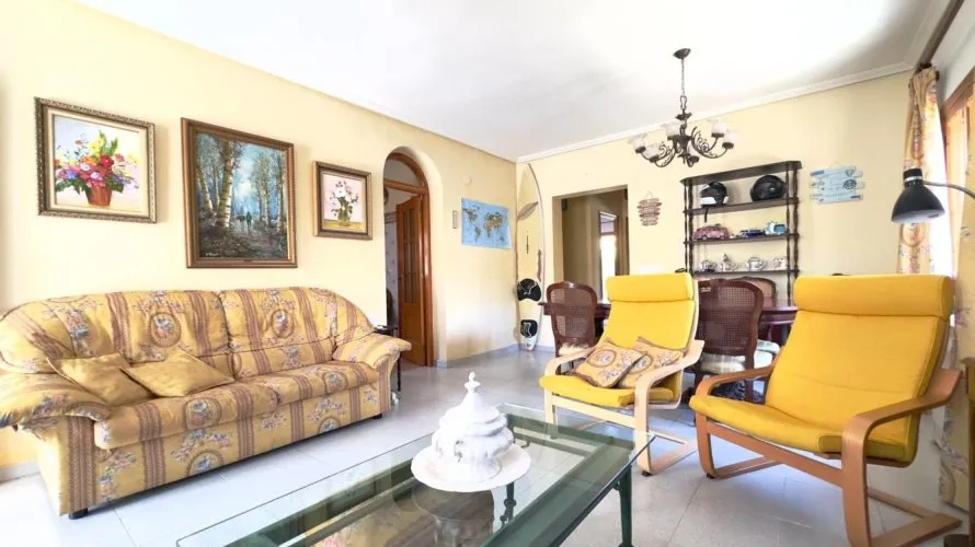 Villa de 144m² à Cabo Roig, Espagne No. 32662 № 23