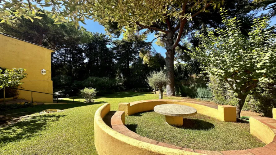 Вилла с 4 спальнями в  Марбелья, Испания №30636 № 1