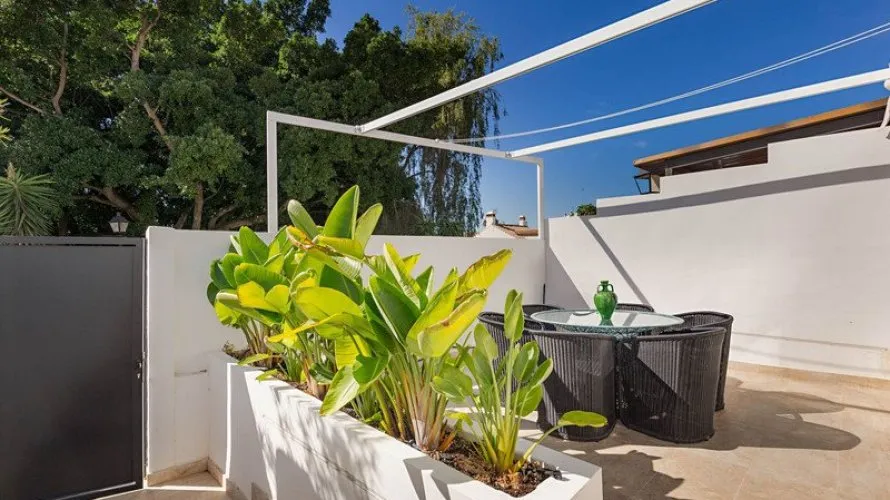 Таунхаус с 2 спальнями в  Нуэва Андалусия, Испания №30986 № 15