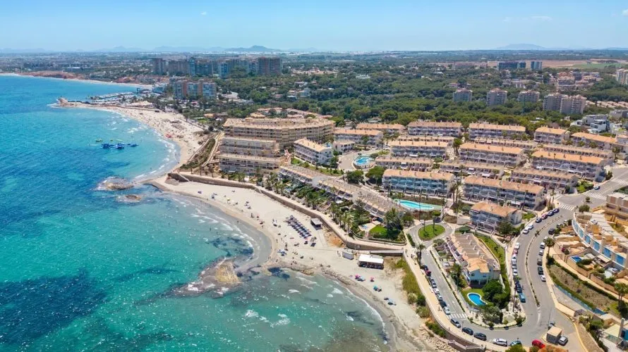 Вилла с 4 спальнями в  Кампоамор, Испания №30705 № 6