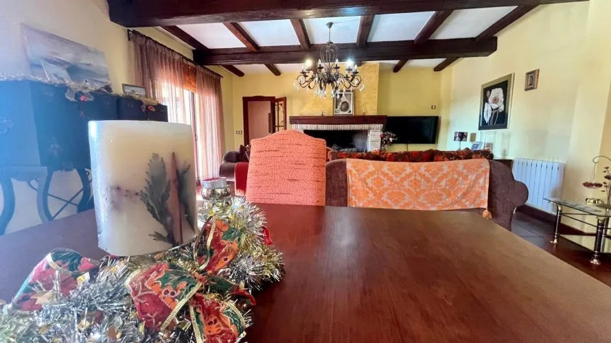 Дом с 4 спальнями в  Рохалес, Испания №30686 № 23