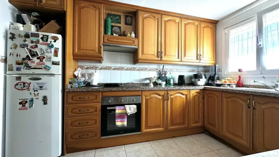 Дом с 4 спальнями в  Л'Альфас дель Пи, Испания №31007 № 13