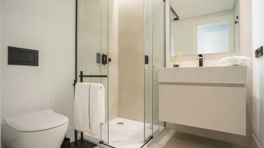 Вилла с 5 спальнями в  Нуэва Андалусия, Испания №30623