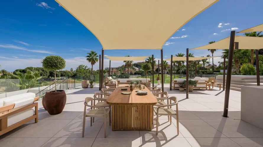 Дом с 4 спальнями в  Нуэва Андалусия, Испания №31046 № 2