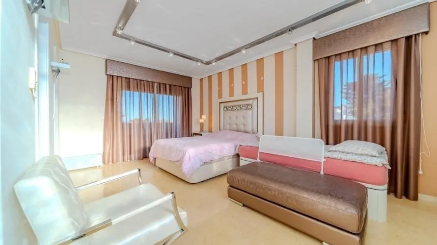 Вилла с 5 спальнями в  Торревьеха, Испания №31021 № 24