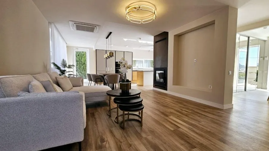 Вилла с 4 спальнями в  Кальпе, Испания №30955 № 2