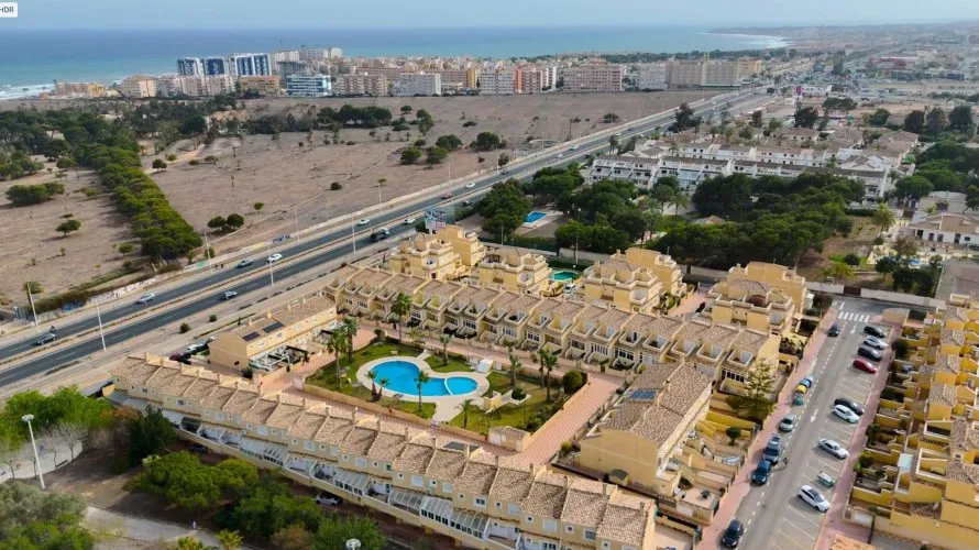 Бунгало с 5 спальнями в  Лос Альтос, Испания №30962 № 2