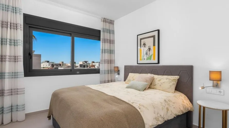 Вилла с 4 спальнями в  Кампоамор, Испания №30705 № 16