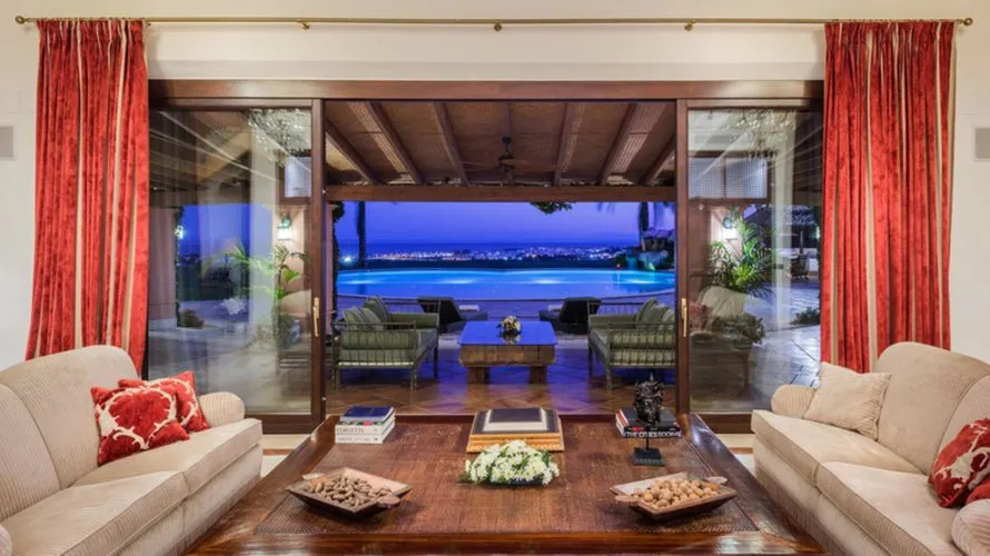 Вилла с 8 спальнями в  Нуэва Андалусия, Испания №30648 № 8