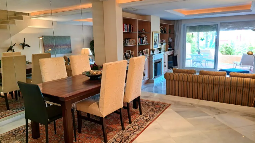 Таунхаус с 3 спальнями в  Нуэва Андалусия, Испания №30558 № 7