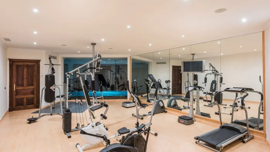 Вилла с 8 спальнями в  Нуэва Андалусия, Испания №30648 № 5