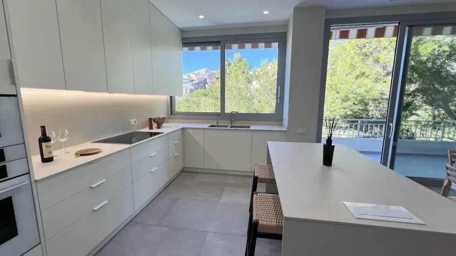 Вилла с 5 спальнями в  Кульера, Испания №31222 № 1